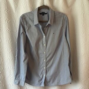 Tommy Hilfiger Women’s Classic Fit Button-Up Shirt – Striped, Size XL Cotton